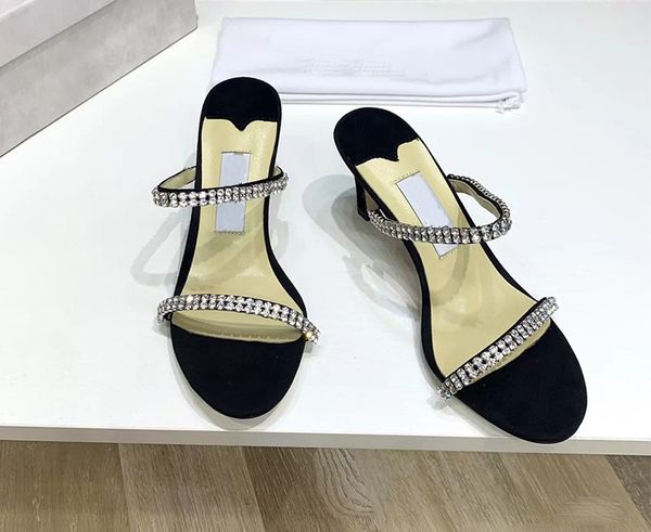 70% off wholesale flip-flops women sandals fashion classic genuine leather soft high heels diamond suede pumps luxury open toe shoes designe, Black
70% off wholesale flip-flops women sandals fashion classic genuine leather soft high heels diamond suede pumps luxury open toe shoes designe, Black