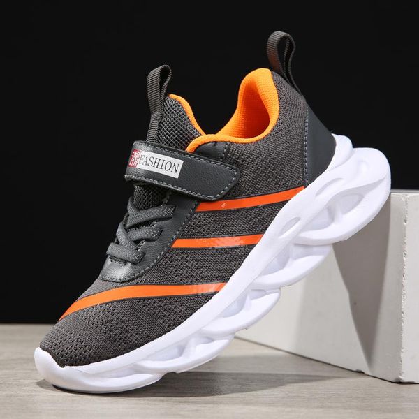 sneakers 2021 boys kids casual soft sole children running shoes black boy school light weight sport shoe, Black;red
sneakers 2021 boys kids casual soft sole children running shoes black boy school light weight sport shoe, Black;red
