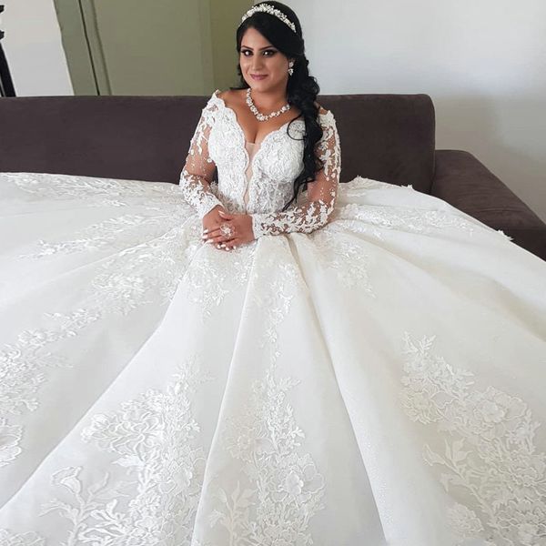 2022 ball gown wedding dresses luxury v neck long sleeve lace appliqued beaded saudi arabian dubai bridal gowns plus size, White
2022 ball gown wedding dresses luxury v neck long sleeve lace appliqued beaded saudi arabian dubai bridal gowns plus size, White