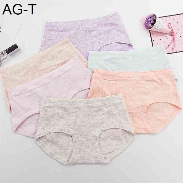 new fashion girl student middle low waist small plaid cotton women's triangle underwear, Black;pink
new fashion girl student middle low waist small plaid cotton women's triangle underwear, Black;pink