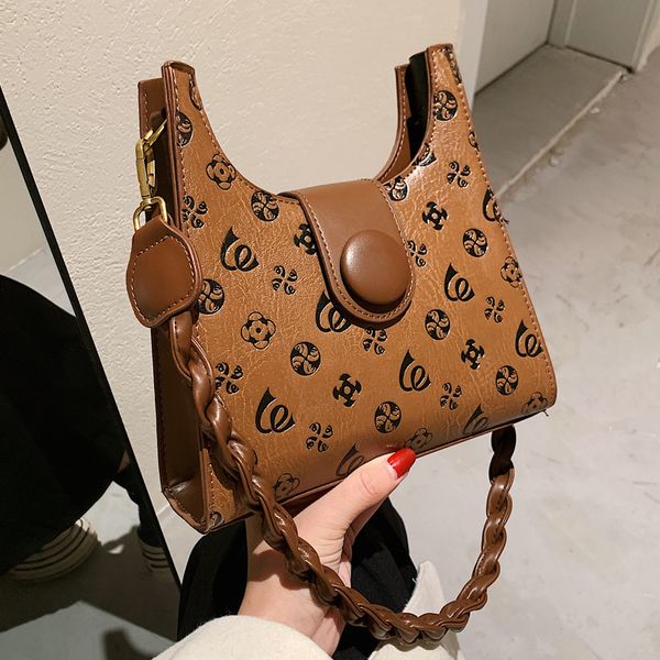 factory direct sale 75% off high sense small women's 2021 new autumn and winter messenger single shoulder armpit bags
factory direct sale 75% off high sense small women's 2021 new autumn and winter messenger single shoulder armpit bags