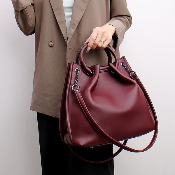 evening bags women`s handbags soft leather designer female shoulder bag round handle woman tote black bucket dating shopper
evening bags women`s handbags soft leather designer female shoulder bag round handle woman tote black bucket dating shopper