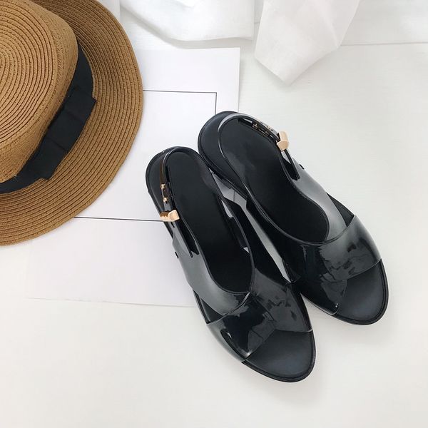 melissa fish mouth thick heel crystal jelly sandals shoes comfortable strap waterproof white high-heeled women 01, Black
melissa fish mouth thick heel crystal jelly sandals shoes comfortable strap waterproof white high-heeled women 01, Black