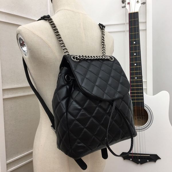 2021 selling good backpack bag 5a genuine leather fashion diamond lattice chain bags classic back pack with wholesale price match boxes size
2021 selling good backpack bag 5a genuine leather fashion diamond lattice chain bags classic back pack with wholesale price match boxes size