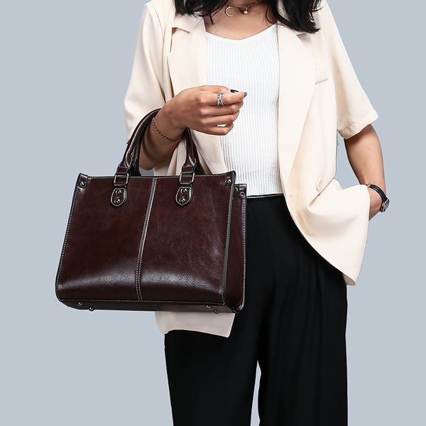 vintage oil wax leather luxury designer ladies hand bags for women 2020 bag sac a main femme bolsa feminina
vintage oil wax leather luxury designer ladies hand bags for women 2020 bag sac a main femme bolsa feminina