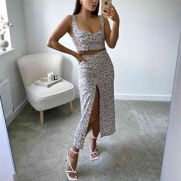 sweet women purple flower matching sets summer fashion ladies cute holiday camisole suits female casual skirt suit 210515, White
sweet women purple flower matching sets summer fashion ladies cute holiday camisole suits female casual skirt suit 210515, White