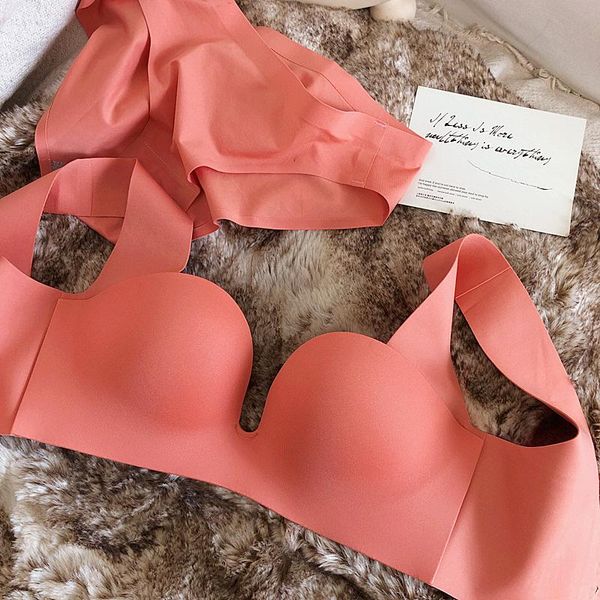 bras sets gathering seamless bra adjustment type non-steel ring close-up breast bralette thin bottom thick vest underwear set, Red;black
bras sets gathering seamless bra adjustment type non-steel ring close-up breast bralette thin bottom thick vest underwear set, Red;black