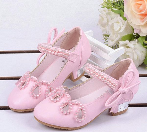sandals princess leather shoes children's kids girls pearl chain high heels bowtie stage show kerea style, Black;red
sandals princess leather shoes children's kids girls pearl chain high heels bowtie stage show kerea style, Black;red