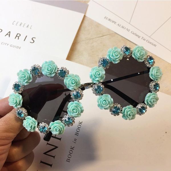sunglasses gorgeous women flower crystal rhinestone diamond handmade round eyewear design ladies party sun glasses gafas, White;black
sunglasses gorgeous women flower crystal rhinestone diamond handmade round eyewear design ladies party sun glasses gafas, White;black
