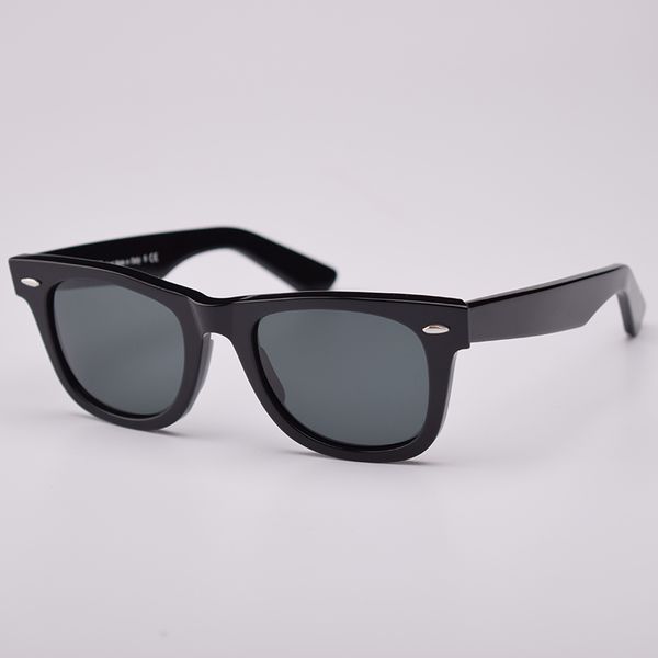 classic polarized sunglasses men women traveler acetate frame real glass lenses sun glasses mens women for male, White;black
classic polarized sunglasses men women traveler acetate frame real glass lenses sun glasses mens women for male, White;black