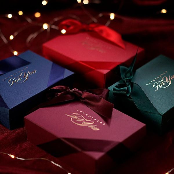 gift wrap creative bronzing candy box wedding favor packaging chocolate cookie baby shower festive birthday party supplies
gift wrap creative bronzing candy box wedding favor packaging chocolate cookie baby shower festive birthday party supplies