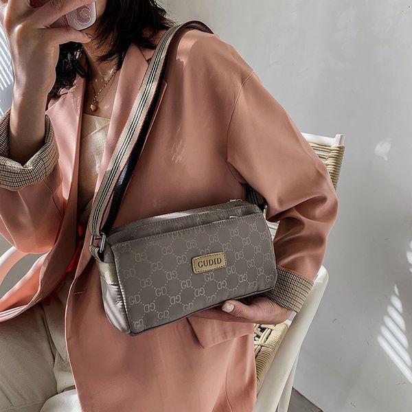 purses women's new nylon cloth light leisure commuting single shoulder messenger bag texture camera small square bag handbag black frid
purses women's new nylon cloth light leisure commuting single shoulder messenger bag texture camera small square bag handbag black frid