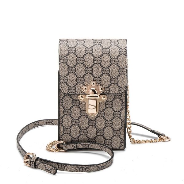design female new fashion simple printed single shoulder messenger bag mini mobile phone bag handbags
design female new fashion simple printed single shoulder messenger bag mini mobile phone bag handbags