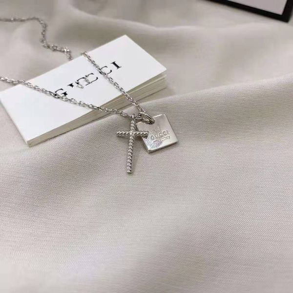 925 silver fashion simple cool style square cross pendant necklace for men and women
925 silver fashion simple cool style square cross pendant necklace for men and women