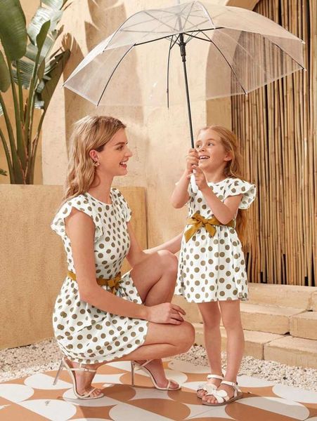 round dot waist close sleeve parent child dress fashion mother daughter, Black;gray
round dot waist close sleeve parent child dress fashion mother daughter, Black;gray