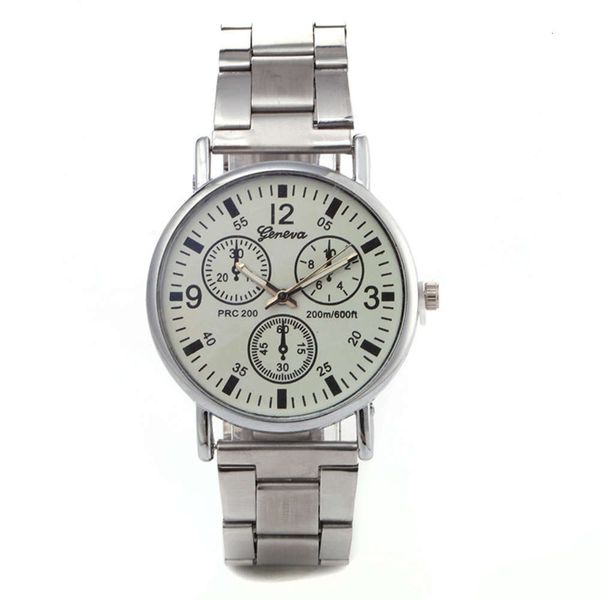 watch neutral color blu ray glass geneva false three eye steel band men's quartz, Slivery;brown
watch neutral color blu ray glass geneva false three eye steel band men's quartz, Slivery;brown