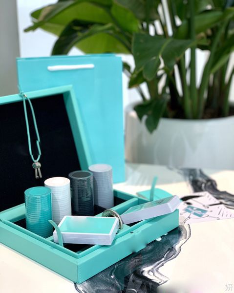 suitcase briefcase courrier watch case storage organizer cabinet jewelry coins poker,eugenie vanity joaillerie blue flower cash money game c
suitcase briefcase courrier watch case storage organizer cabinet jewelry coins poker,eugenie vanity joaillerie blue flower cash money game c
