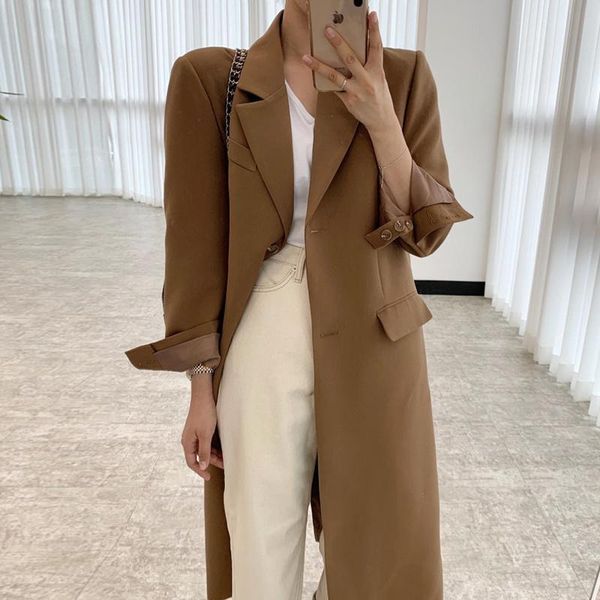 women's trench coats south korea long chic autumn temperament lapel design two loose cardigan sleeve medium length suit jacket women, Tan;black
women's trench coats south korea long chic autumn temperament lapel design two loose cardigan sleeve medium length suit jacket women, Tan;black