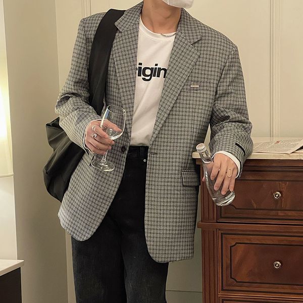men's vintage plaid single button suit coat 2021 new fashion autumn casual korean trendy grey blazer loose jackets, White;black 
men's vintage plaid single button suit coat 2021 new fashion autumn casual korean trendy grey blazer loose jackets, White;black
