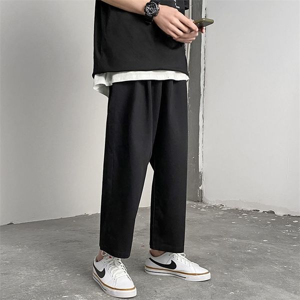 hybskr men's black white straight pants fashion woman casual wide leg classic vintage trousers male 210715
hybskr men's black white straight pants fashion woman casual wide leg classic vintage trousers male 210715