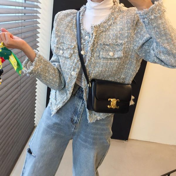 women's jackets korean vintage tweed jacket coat women 2021 autumn single breasted plaid tassel slim woolen office lady outwear, Black;brown
women's jackets korean vintage tweed jacket coat women 2021 autumn single breasted plaid tassel slim woolen office lady outwear, Black;brown