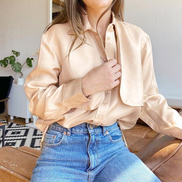women's blouses & shirts satin long sleeve turn-down collar single-breasted irregular female patchwork shirt 2021 office lady casual, White
women's blouses & shirts satin long sleeve turn-down collar single-breasted irregular female patchwork shirt 2021 office lady casual, White