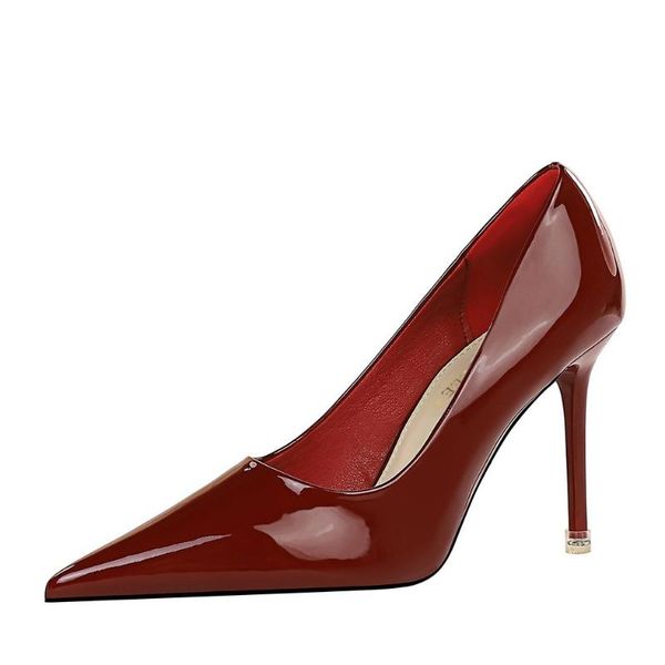 dress shoes european and american simple high heels stiletto shallow mouth pointed patent leather professional women's, Black
dress shoes european and american simple high heels stiletto shallow mouth pointed patent leather professional women's, Black