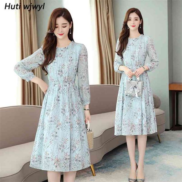 vintage female blue floral chiffon midi dresses autumn winter plus size print long sleeve dress elegant women party vestido 210528, Black;gray
vintage female blue floral chiffon midi dresses autumn winter plus size print long sleeve dress elegant women party vestido 210528, Black;gray