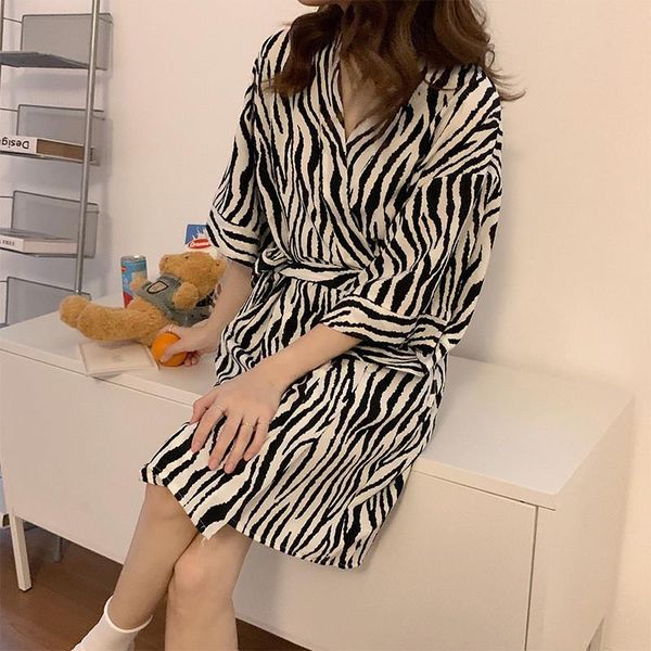 ethnic clothing summer japanese cardigan kimono obi zebra robe women's pajamas cotton dress sweet loose short sleeve nightdress pajama, Red
ethnic clothing summer japanese cardigan kimono obi zebra robe women's pajamas cotton dress sweet loose short sleeve nightdress pajama, Red