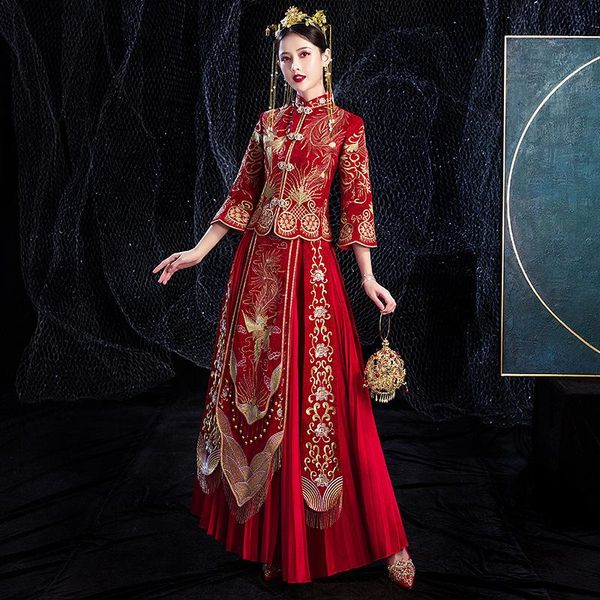 hand embroidered ancient wedding dress spring chinese xiuhe clothes dragon and phoenix gown ethnic clothing, Red
hand embroidered ancient wedding dress spring chinese xiuhe clothes dragon and phoenix gown ethnic clothing, Red