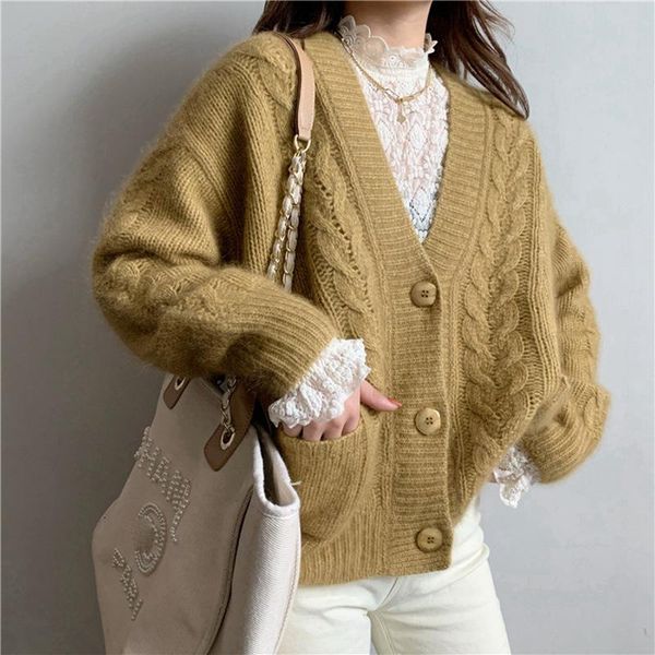 women's knits & tees winter knitted cardigan jacket female autumn 2021 korean loose retro lazy v-neck outer sweater trend cardigans cas, White
women's knits & tees winter knitted cardigan jacket female autumn 2021 korean loose retro lazy v-neck outer sweater trend cardigans cas, White