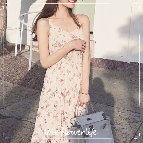dress korean summer elegant sweet midi dress women casual beach floral strap dress female evening party design 210521, Black;gray
dress korean summer elegant sweet midi dress women casual beach floral strap dress female evening party design 210521, Black;gray