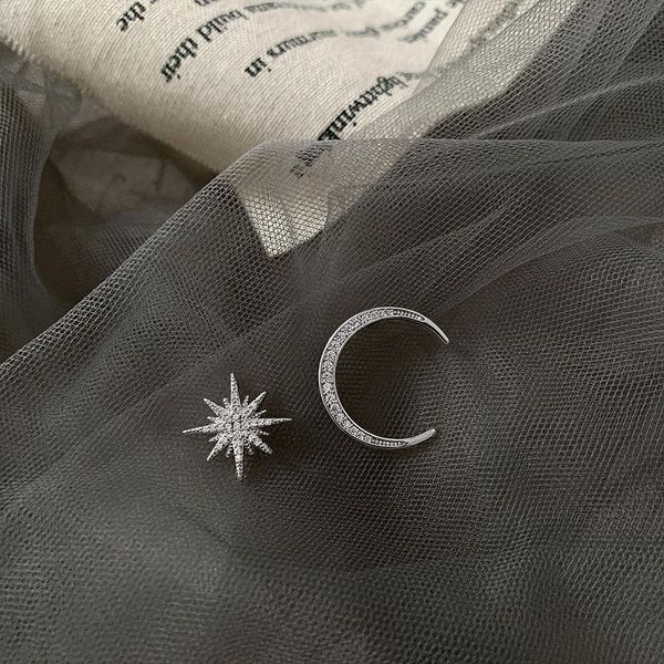 earrings for women asymmetric metal star moon exquisite simple jewelry wholesale stud, Golden;silver
earrings for women asymmetric metal star moon exquisite simple jewelry wholesale stud, Golden;silver