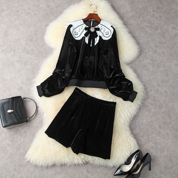 european and american women's clothing winter 2022 new long sleeve hollow out bow hoodie shorts fashionable velvet suit, White
european and american women's clothing winter 2022 new long sleeve hollow out bow hoodie shorts fashionable velvet suit, White