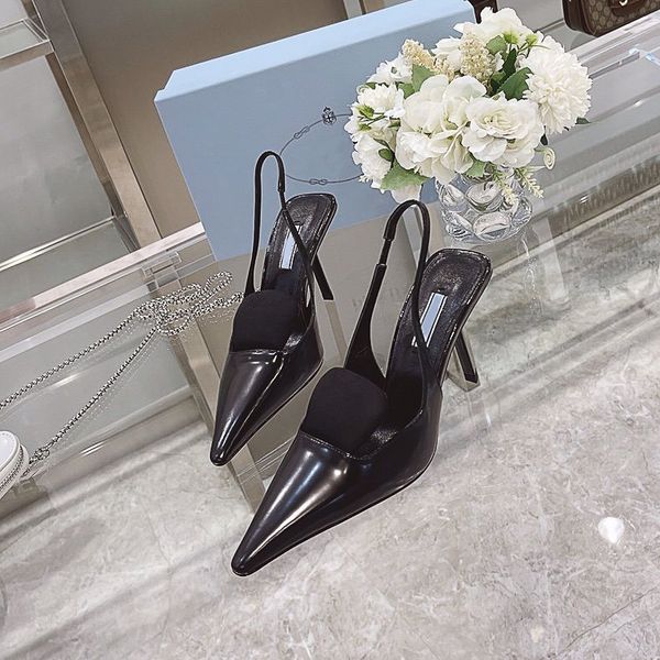 2021ss new luxury ladies sandals fashion trend woman shoes buckle metal buckle genuine leather party wedding slippers designer woman sandals, Black
2021ss new luxury ladies sandals fashion trend woman shoes buckle metal buckle genuine leather party wedding slippers designer woman sandals, Black