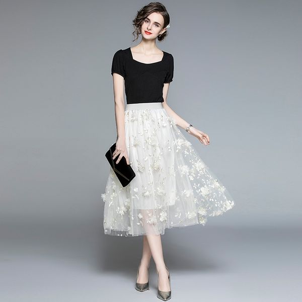 summer fashion 2 pieces skirt set women square collar solid cotton t shirt + elastic waist mesh embroidery midi 210603, White
summer fashion 2 pieces skirt set women square collar solid cotton t shirt + elastic waist mesh embroidery midi 210603, White