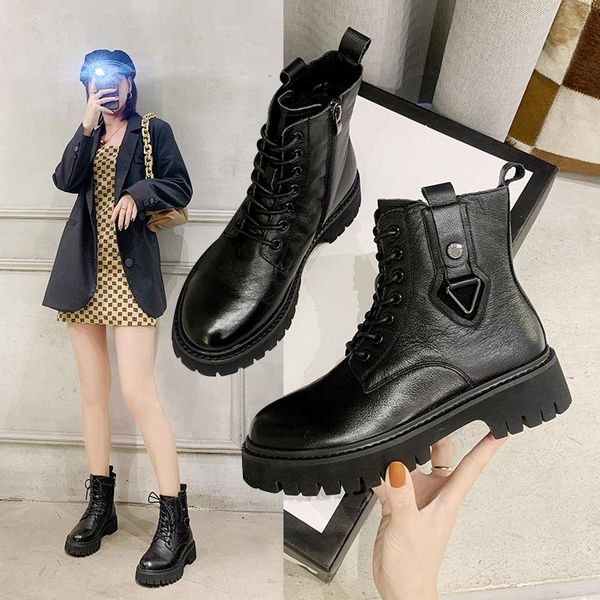 boots of-the-line cowhide boot women's thick-soled leather short 2021 winter style cotton warm black
boots of-the-line cowhide boot women's thick-soled leather short 2021 winter style cotton warm black