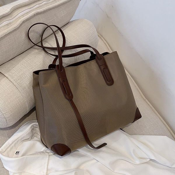 evening bags large capacity ladies bagpersonalized fashion small square bag shoulder messenger bagpure color all-match
evening bags large capacity ladies bagpersonalized fashion small square bag shoulder messenger bagpure color all-match