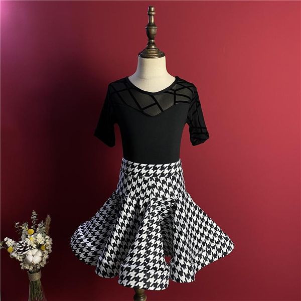 stage wear latin dance dress for girls children summer performance clothes split houndstooth print skirt suit dancing, Black;red
stage wear latin dance dress for girls children summer performance clothes split houndstooth print skirt suit dancing, Black;red
