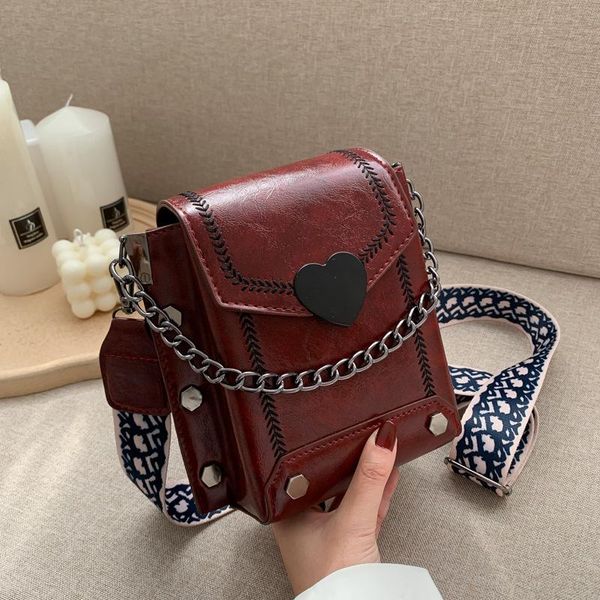 evening bags 2021 women's messenger bag wide shoulder strap chain design fashion pu leather cross-body flap purse
evening bags 2021 women's messenger bag wide shoulder strap chain design fashion pu leather cross-body flap purse
