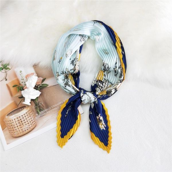 scarves 2021 fashion women silk scarf pleated sweet print casual foulard ladies cachecol bufanda mujer 55*55cm luxury band, Blue;gray
scarves 2021 fashion women silk scarf pleated sweet print casual foulard ladies cachecol bufanda mujer 55*55cm luxury band, Blue;gray