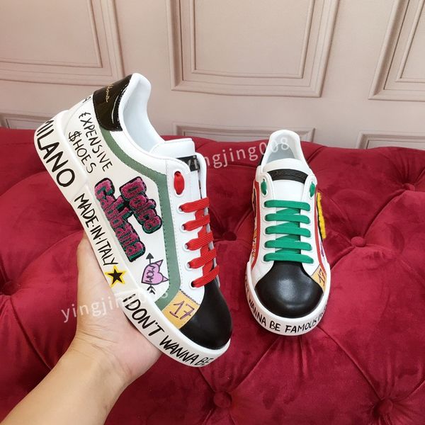 r fashion brand casual shoes women men low sole canvas shoes leather black white original sole sneakers
r fashion brand casual shoes women men low sole canvas shoes leather black white original sole sneakers