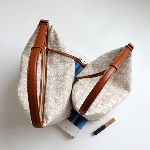 designer bags swan embroidery canvas french dumpling lunch box minority underarm women's design handbag
designer bags swan embroidery canvas french dumpling lunch box minority underarm women's design handbag