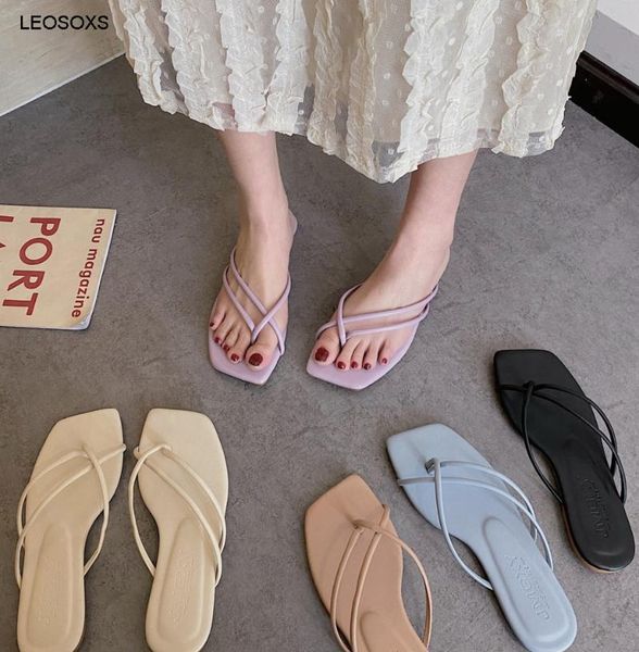 slippers for women to wear 2021 fashion cross one line sandals solid color flat casual beach lightweight everyday shoes, Black
slippers for women to wear 2021 fashion cross one line sandals solid color flat casual beach lightweight everyday shoes, Black