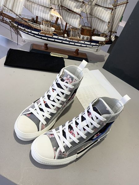 black leather sole platform sneakers fashion shoe luxury women designer trainers runner printing lace casual shoes, Black;red
black leather sole platform sneakers fashion shoe luxury women designer trainers runner printing lace casual shoes, Black;red