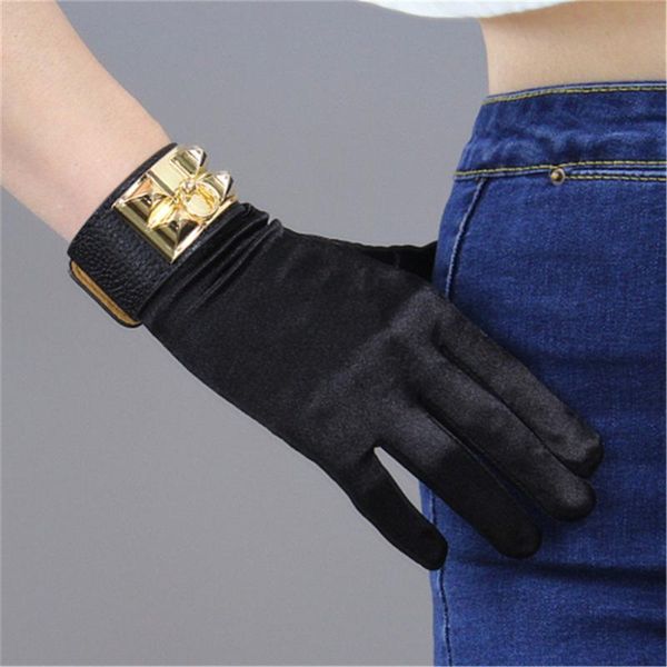 silk gloves female 22cm dress short elastic silk satin black white short sunscreen gloves 3-sch22, Blue;gray
silk gloves female 22cm dress short elastic silk satin black white short sunscreen gloves 3-sch22, Blue;gray