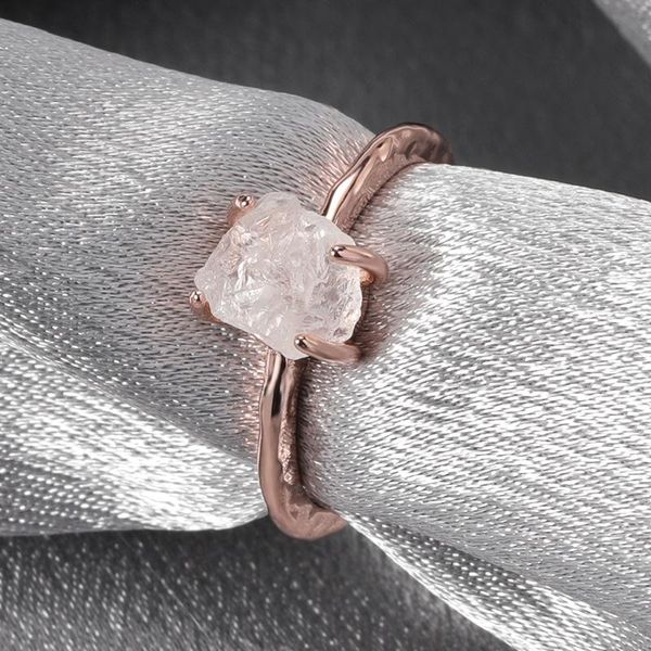 wedding rings fashion irregular crystal stone ring for women rose gold color engagement female jewelry anniversary christmas gift, Slivery;golden
wedding rings fashion irregular crystal stone ring for women rose gold color engagement female jewelry anniversary christmas gift, Slivery;golden