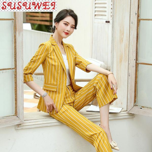 women's business suit 2021 spring and summer fashion temperament striped overalls casual pants feminine two piece, White
women's business suit 2021 spring and summer fashion temperament striped overalls casual pants feminine two piece, White