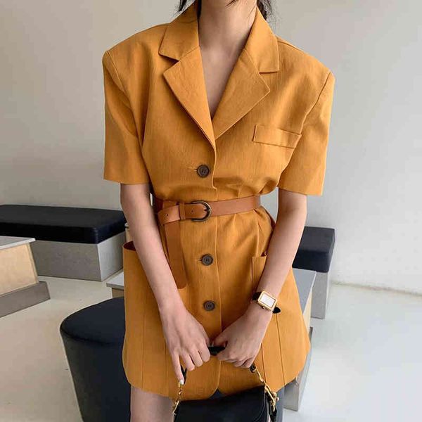 korean temperament orange suit collar pocket single breasted dress with belt fashion khaki above knee mini dress female new 210416, Black;gray
korean temperament orange suit collar pocket single breasted dress with belt fashion khaki above knee mini dress female new 210416, Black;gray