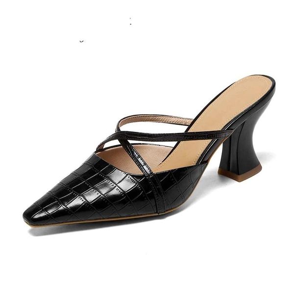 big size genuine leather pointed toe shallow high heels gentlewomen office lady vitality slip on women sandals l1f2, Black
big size genuine leather pointed toe shallow high heels gentlewomen office lady vitality slip on women sandals l1f2, Black